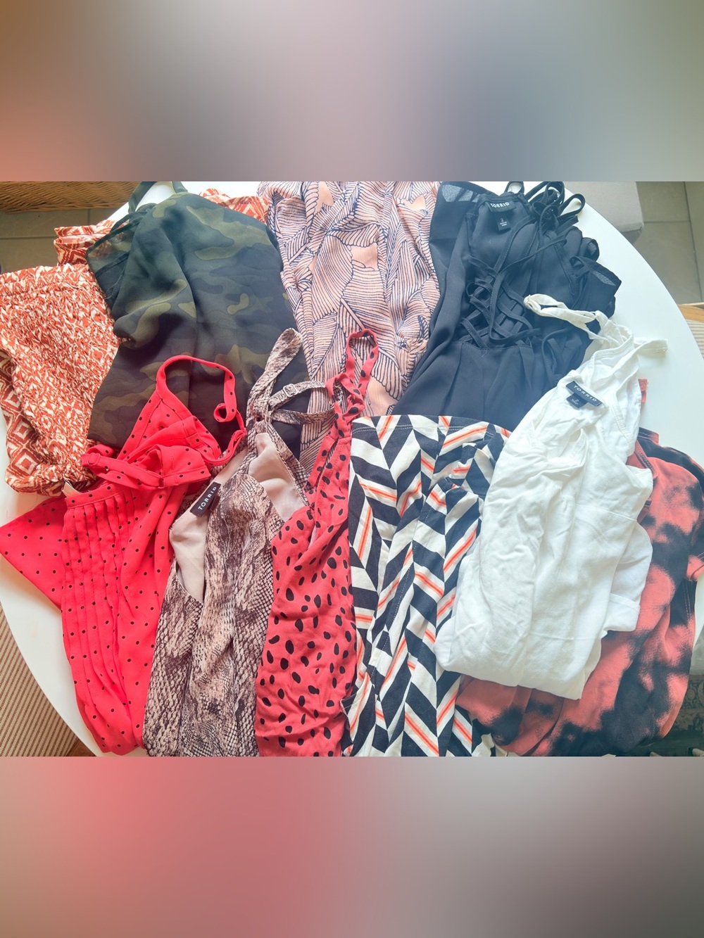 Lot of 10 Torrid Summer Early Fall Tops Size 2 2X Sleeveless Some NWT Camisoles